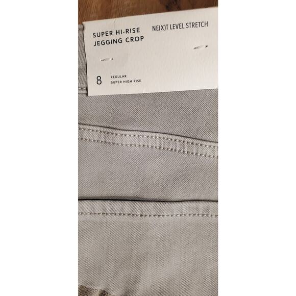 Womens American Eagle 8 Super Rise Jegging Crop Gray Regular 26 1/2" Inseam - Picture 2 of 5